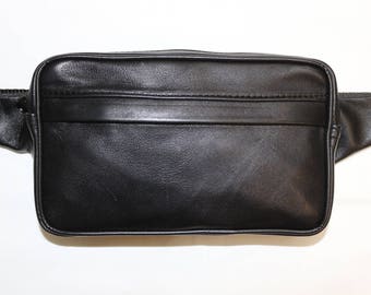 Karl Banana Pouch in Genuine Lamb Leather for Man S Black