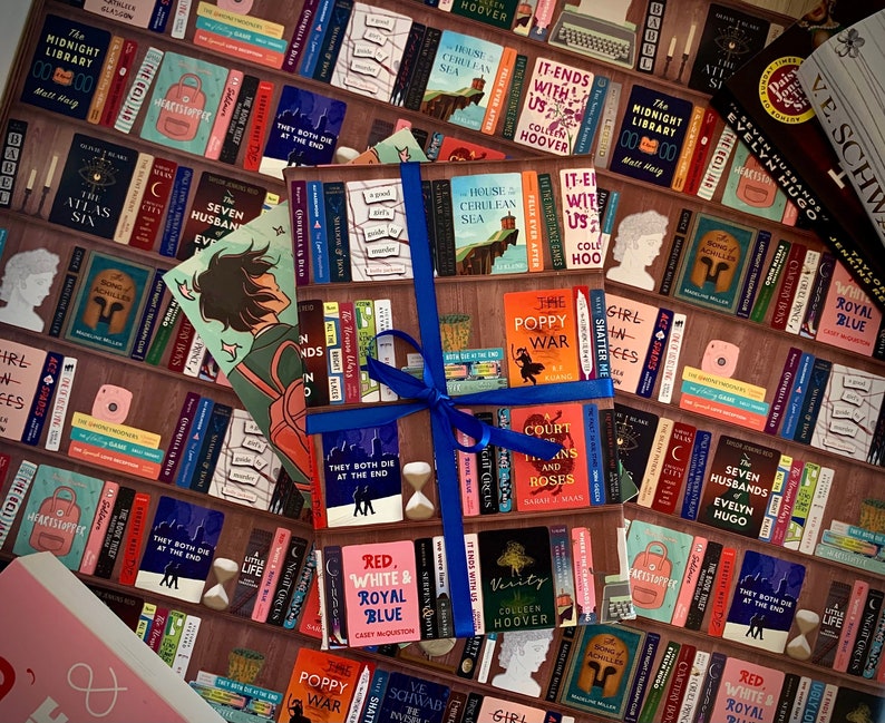Modern Books Wrapping Paper | Bookish Gift Wrap | 660mm x 480mm | BookTok - ACOTAR, Colleen Hoover, Song of Achilles and more! image 1