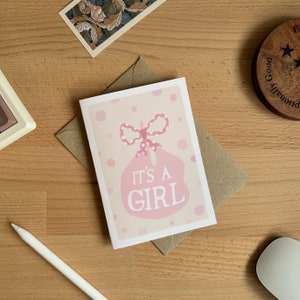 C'est une carte de fille | Nouvelle carte bébé | carte révélatrice de genre | Baby Shower | carte bébé fille | Carte de voeux A6