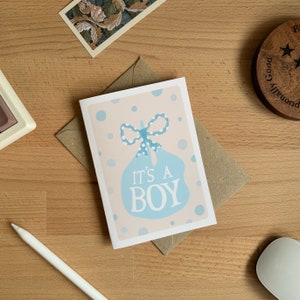 Het is een jongenskaart | Nieuwe babykaart | Geslacht onthullen kaart | Babyshower | Kaart voor babyjongen | A6 wenskaart