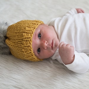 Knit Beanie Pattern The Basic Market Beanie Knit /Knitting  Hat Pattern