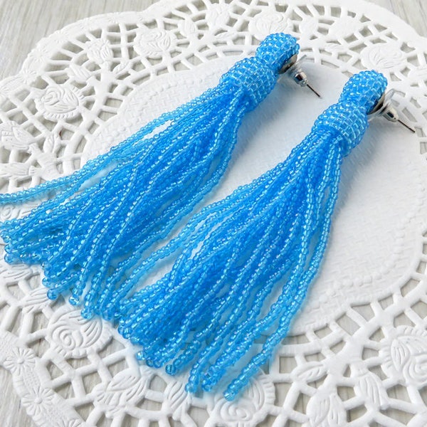 Oscar de la Renta style earrings Blue beaded tassel earrings Fringe earrings Long tassel earrings Oscar earring Summer outdoors Summer party