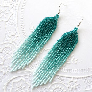 Emerald Green Beaded tassel earrings Seed bead earrings Gradient beaded earrings Modern Dangle earrings Long earrings Fringe Ombre earrings