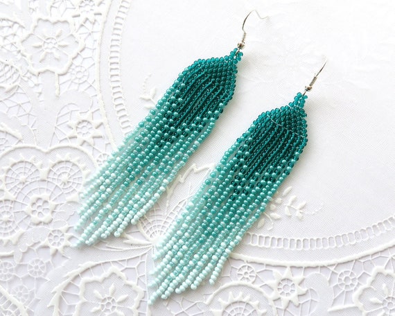 Discover 122+ white beaded tassel earrings