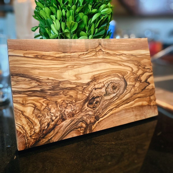 Custom Rectangle Olive Wood Cutting Board| Blank or Engraved| Get Company Logos, College Logos, Images, Words & More!| Corporate Gifts