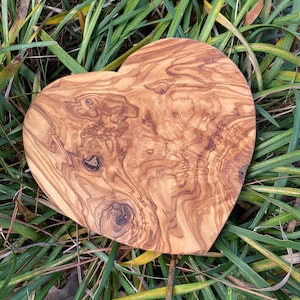 Heart Shaped Olive Wood Cutting Board| Blank or Engraved| Valentine's Day Gift| Anniversary Gift| Logos, Images, Words & More