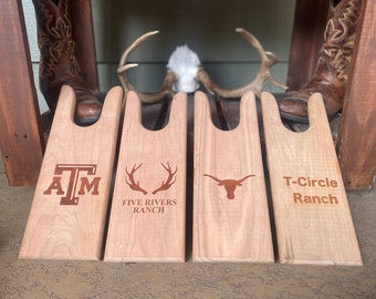 Aangepaste houten laarsjacks| Kersenhouten laarsjacks| Handgemaakt in Texas| Geweldig voor Rodeo-cadeaus| Geweldig voor afstudeercadeaus| Cadeaus voor jongens|