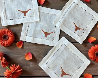 Officiellt licensierade broderade cocktailservetter från Texas Longhorns – Set med 4 (15x15 cm) | UT Austin-presenter till matchdagar, examen, bröllop och alumner