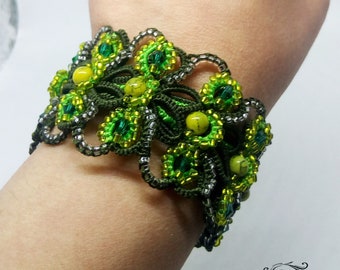 Handmade wide cuff bracelet, Emerald green bracelet, Unique gifts for women