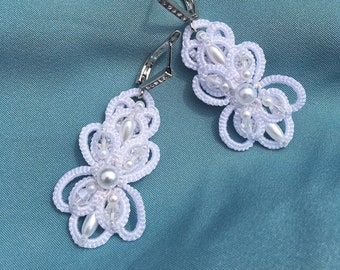Wedding silver dangle earrings, bridal embroidered lace earrings in baroque style