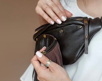 Brown leather fanny pack for women Fringe belt bag festival Hip bag Leather fringe purse Mini bum bag Boho chic bag Boho fringe bag