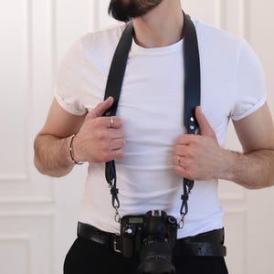 Adjustable personalized leather camera strap Custom crossbody neck strap short Nikon shoulder sling strap  Christmas camera lover gift