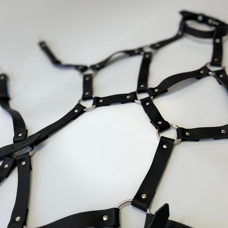 Strappy Body Harness - MAGNESIA - W/R