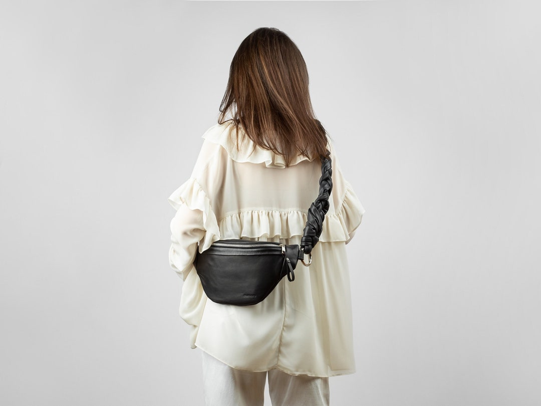 XL Large Leather Fanny Pack, Large Crossbody Bag for Women, Fanny Pack