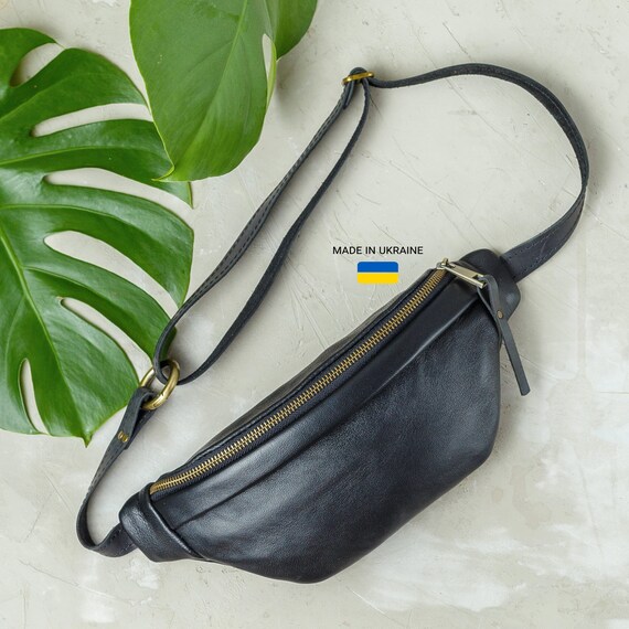 small black leather fanny pack