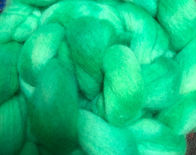 Maraschino Green 4 oz BFL Combed Top