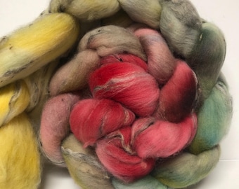 There's a Bounty on your Wheel 4 oz Shaniko/Acrylic/Rayon Combed Top Star Wars Inspired