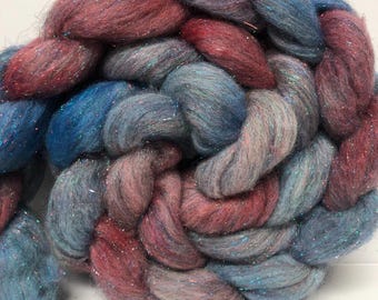 Good vs Evil 4 oz Merino/Stellina Star Wars Inspired Combed Top