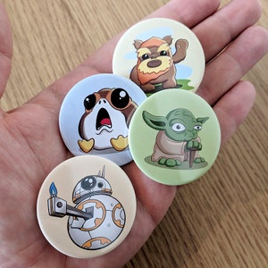 Star Wars Badge Pack, Star Wars pin badges, BB-8 badge, Porg Badge, Yoda Badge, Ewok Badge, Cute pin badges, cartoon pin badges