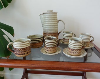 Broadstairs Coffee Set Vintage Studio Pottery Coffee Pot, 4 Cups & Saucers, Sugar Bowl and Milk Jug Retro Mid Century Dianne Sanders Design