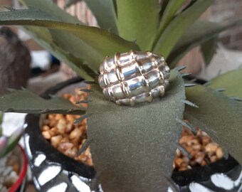 Vintage Sterling Silver Shell Style Ring