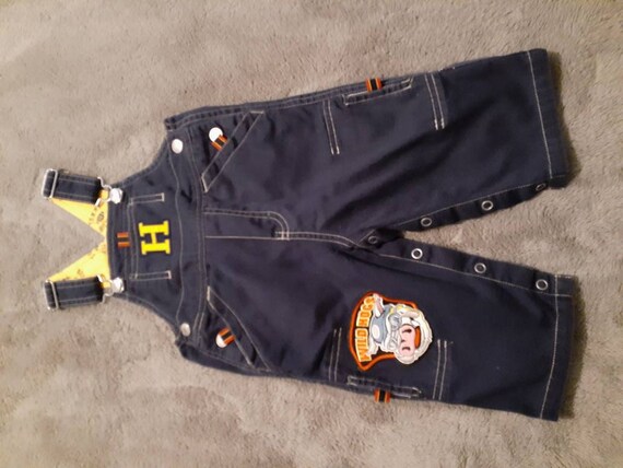 Tommy Hilfiger "Wild Hogs" Blue Jean Overalls Yel… - image 4
