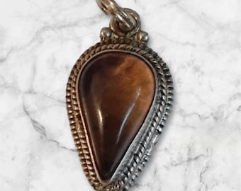 Vintage Sterling Silver Teardrop Shaped Gemstone Pendant Charm Purple Brown Smokey Dainty Small