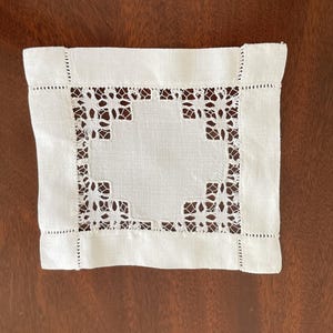 Small Square Linen Doily, Lace, Coaster