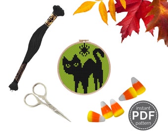 Cat Cross Stitch Pattern - add this black cat to your Halloween cross stitch list - the mini size will make this a fast + easy cross stitch.
