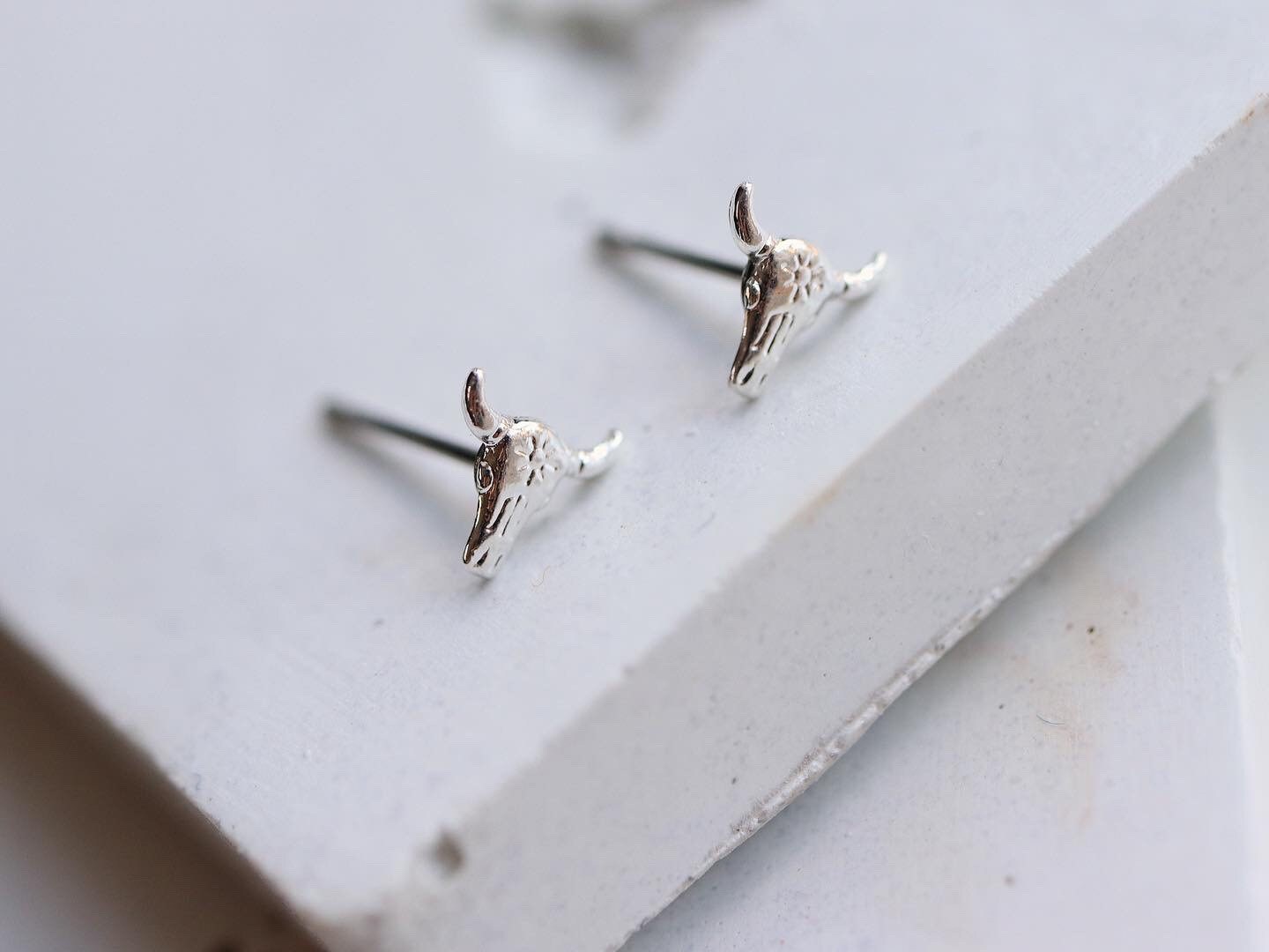 Montsera Collective Tupp/ Bull Horn Earring main image 1