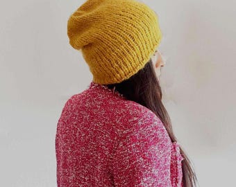 Grov mohairmössa, damvinterstickad mössa, lös stickad mössa, fluffig mohairmössa, mjuk stickning — unisex stickad mössa
