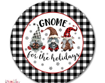 Letrero de corona de gnomo navideño, decoración de gnomo de jardín de bienvenida, gnomo escandinavo, gnomo lindo, gnomo a cuadros negro y rojo, corona navideña SHO219