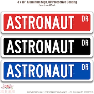 Astronaut Sign, Astronaut Gift, Astronaut Engineer Gift, Astronaut Decor, Space Decor, Astronaut Birthday, Engineer Graduation Gift Q-SSO045