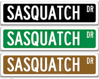 Sasquatch Sign, Sasquatch Gift Bigfoot Gift Big Foot Sign Funny Metal Sign Funny Cabin Sign Bigfoot Hunters Yeti Sign Gifts for Men OCC22