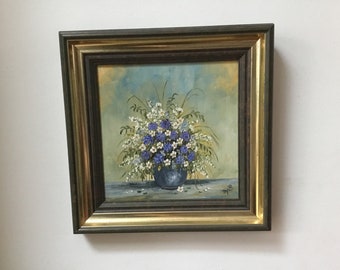 Small oil painting still life flower vase bouquet 80s blue and white flowers