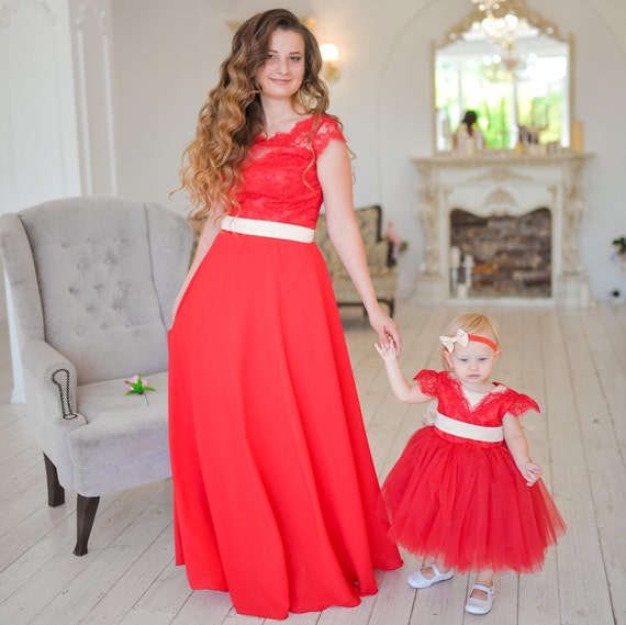 Matching red dresses for mother sale and daughter