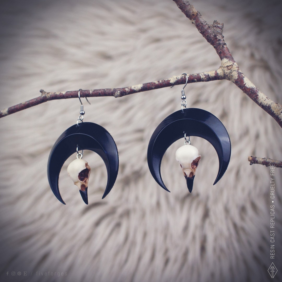 Crow skull pendant earrings with Black Moon, resin replica hand painted, witch gothic shaman