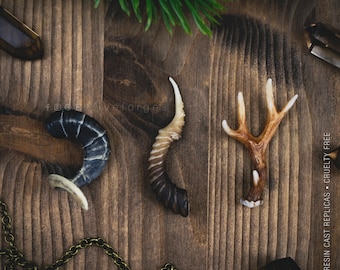 Pair of Animal Horns miniatures, Ram, Dragon or Deer, BJD accessories, MSD fit, dollhouse decor, goth creepy