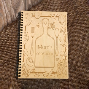 Personalized Mom Cookbook: Engraved Wooden Recipe Journal, A5 Spiral Notebook