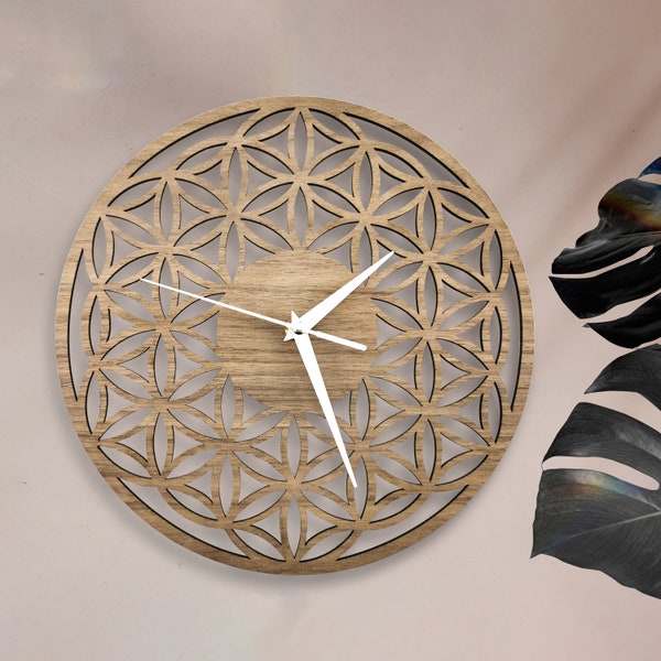 Horloge murale en bois Fleur de vie, Décoration à suspendre moderne, cadeau rustique pour la maison, Art mural géométrique découpé au laser, Chêne / noyer 30 cm / 12" (ou 19")