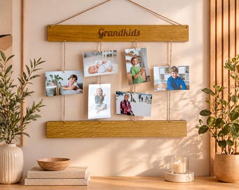 Expositor de fotos de madera - Nietos: Marco rústico de roble para la abuela y el abuelo.