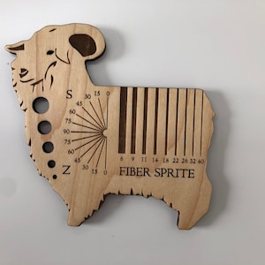 Goat Shaped Spinner&#39;s Multitool - Spinning Control Card with Twist Angle and Diz