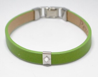 Bracelet Cuir vert, Bracelet personnalisable en cuir, Bracelet à breloques personnalisé