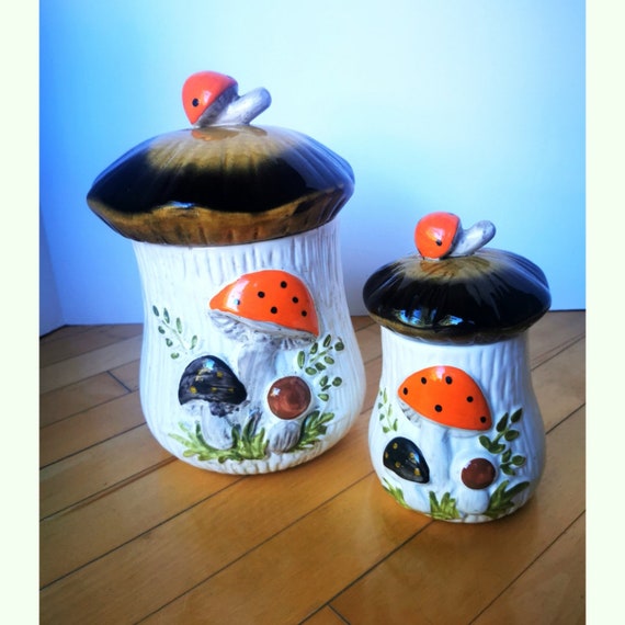 Vintage Mushroom Cookie Jar With Lid