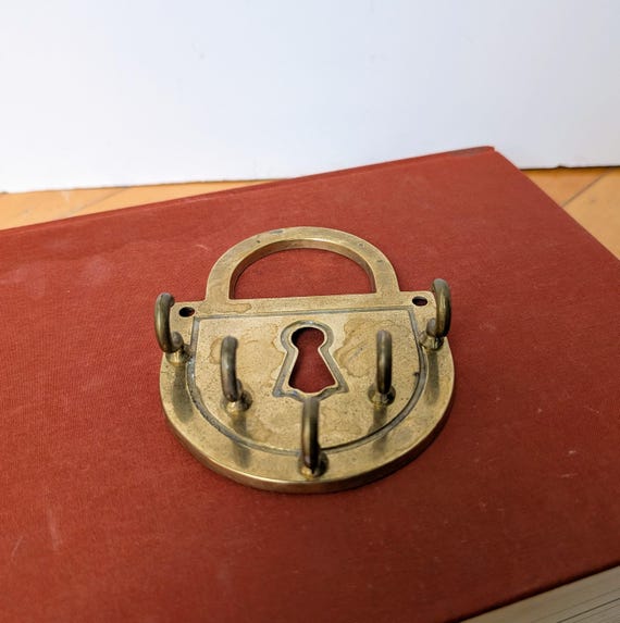 PADLOCK KEY HANGER vaultroom PADLOCK KEY HANGER