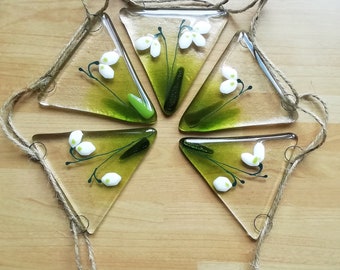 Snowdrop bunting, beautiful glass bunting with snowdrops, garden glass bunting, Spring snowdrops in glass.