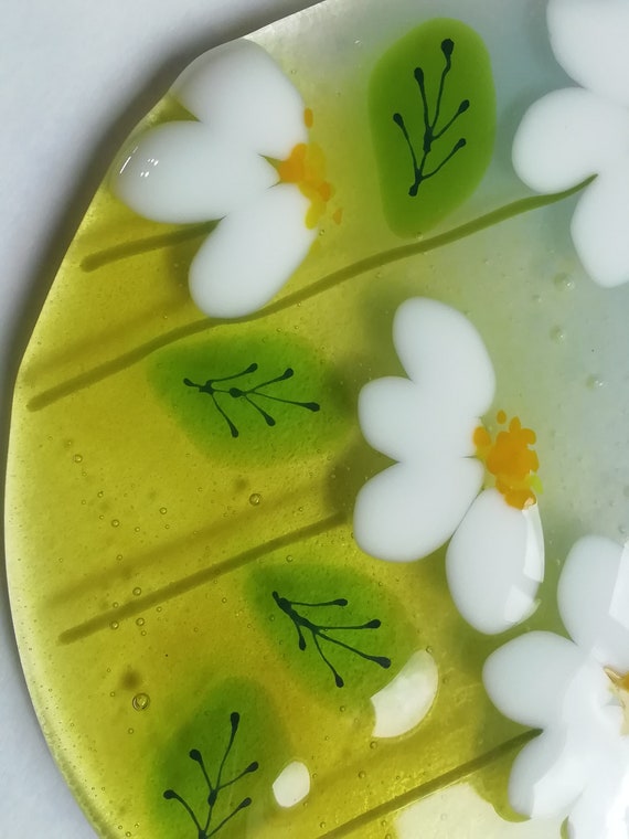 Green Art Glass Dish (STV) MOM Green Art Glass Dish (STV) MOM