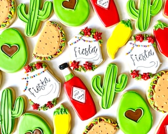 2 dozens /Fiesta cookies/cinco de mayo cookies/Taco Tuesday/ taco cookies/taco party/cookies/Mexico/cinco de mayo cookies/cactus/fiesta