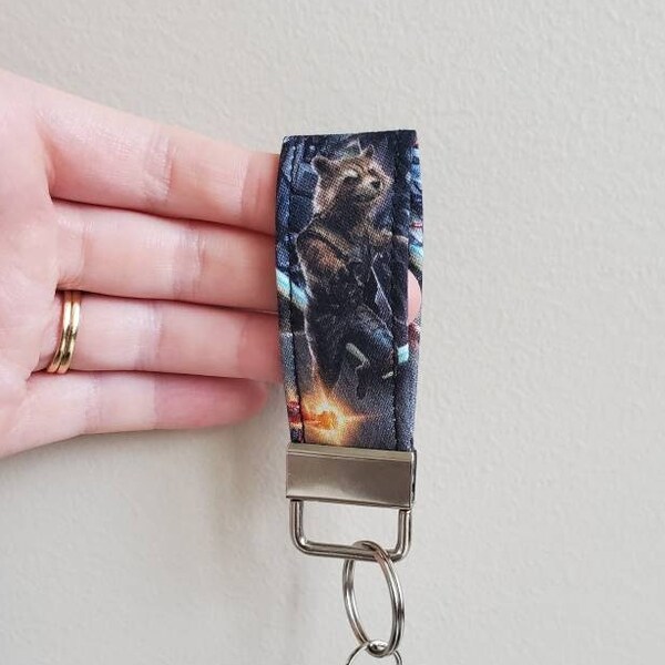 Marvel Guardians of the Galaxy Rocket Raccoon Wristlet Key fob Keyfob Keychain Key Ring