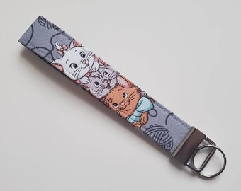 Aristocats Cats Marie Tolouse Berlioz Duchess O’Malley Keyfob Keychain KeyRing Wristlet Kittens